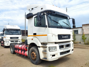 КамАЗ 5490