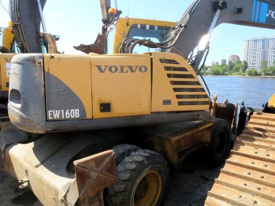 Экскаватор VOLVO 160 2005 года