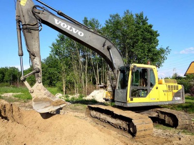  Экскаватор VOLVO 210  2012 года