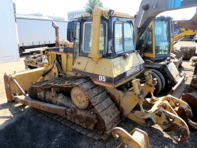  Бульдозер  Бульдозер CAT D5  1992 года