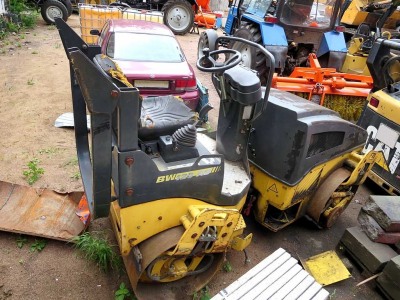  BOMAG 120  2006 года