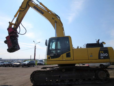  KOMATSU PC 300 LC – 8  2013 года