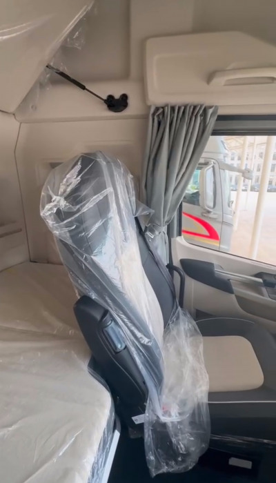 BAIC BEIJING X9 2024 года, 4х2, 560 л.с.