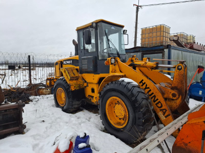  Погрузчик фронтальный Hyundai HL 740-7  2008 года