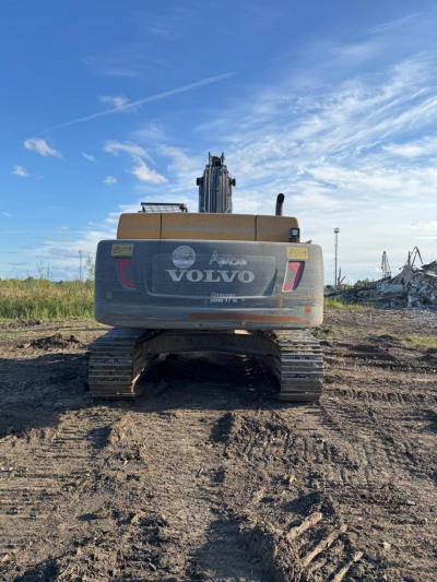  Экскаватор Volvo EC380DL  2020 года