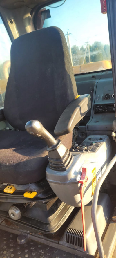 Volvo EC140B LC 2008