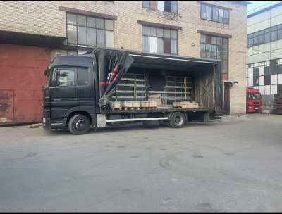 Mercedes Актрос 1832  2004 года, 10000 т