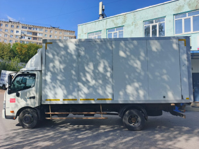 Hino 300  2021 года