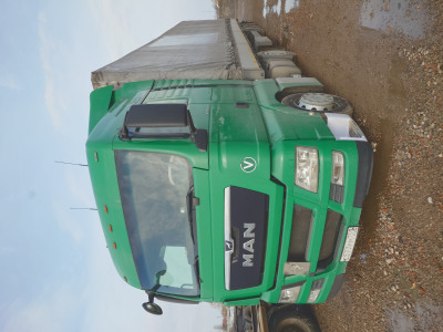 MAN TGX 2018 года, 4х2, 440 л.с.