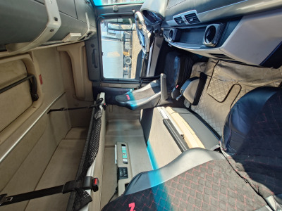 MAN TGX 2018 года, 4х2, 440 л.с.