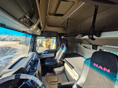 MAN TGX 2018 года, 4х2, 440 л.с.