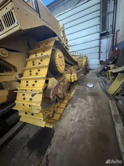  Бульдозер Caterpillar D8R  2010 года