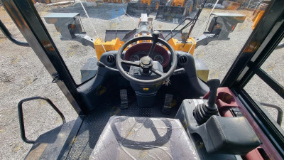  Погрузчик фронтальный Lonking CDM856H  2026 года