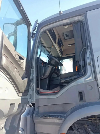 Mercedes-Benz Arocs 3348AS 2021 года, 6х6, 480 л.с.