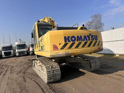  Экскаватор Komatsu PC220LC-8M0  2022 года