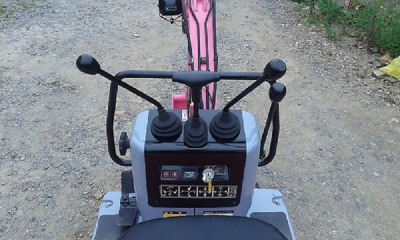 Экскаватор Komatsu PC-02 2010 года