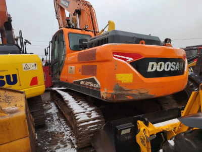  Экскаватор Doosan DX225LCA-7M  2023 года