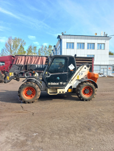  Погрузчик Bobcat T3571  2010 года