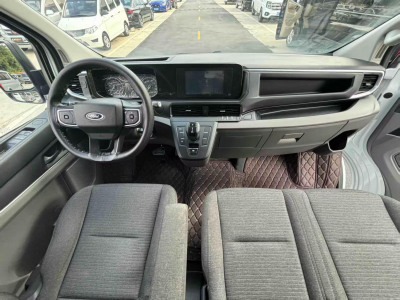Ford Transit  2023 года
