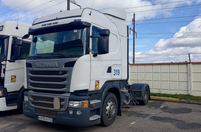 Scania R440