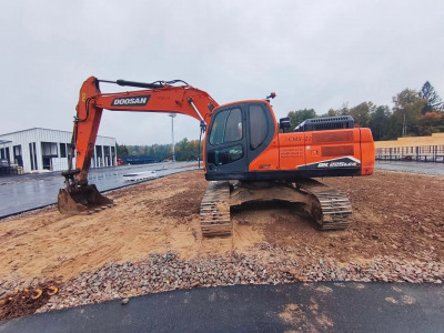  Экскаватор Doosan 225LCA-7L  2022 года