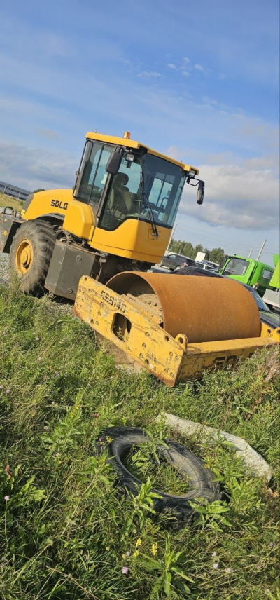  Каток Liugong RS8140  2021 года
