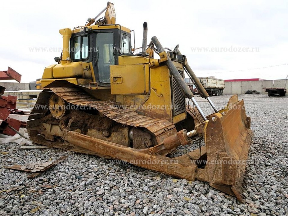 Бульдозер CAT D6R LGP, 25 т, болотоход Бульдозер CAT D6R LGP, 25  2003 года