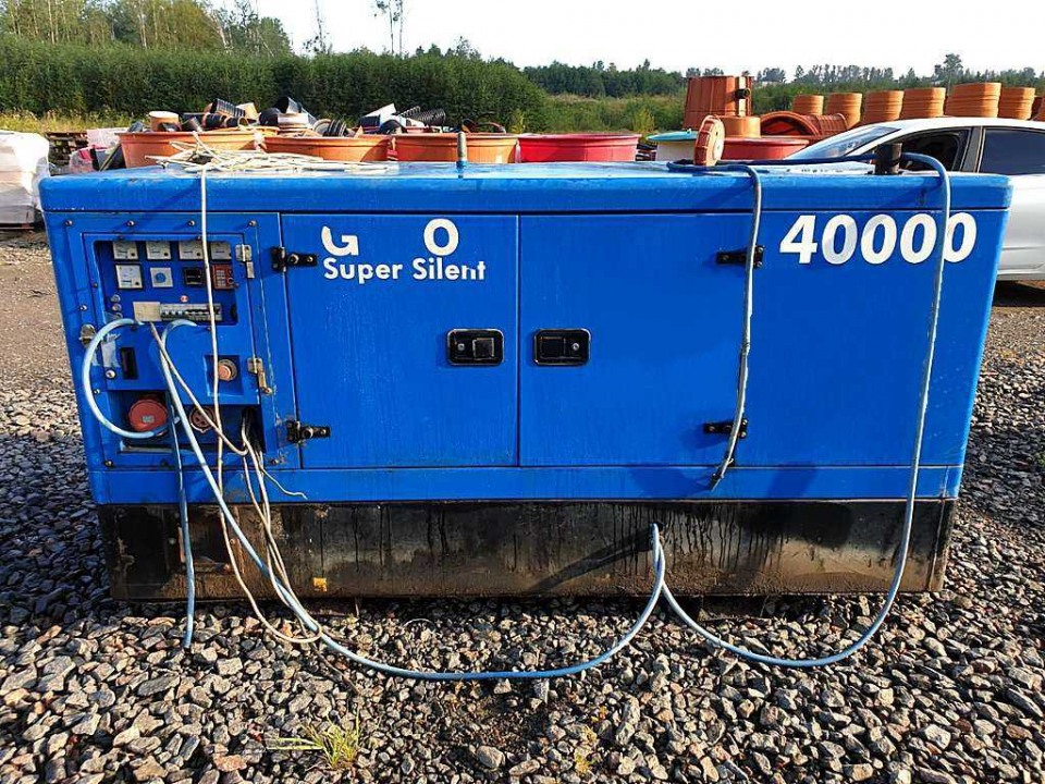  Генератор GEKO 40000  2011 года