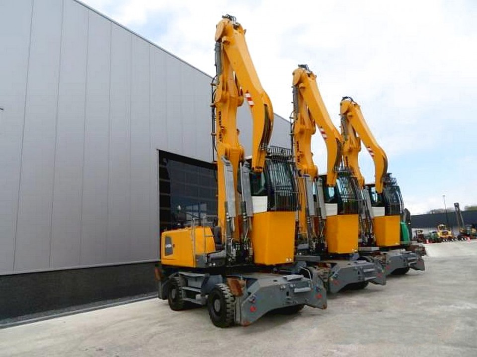  LIEBHERR LH 24  2014 года