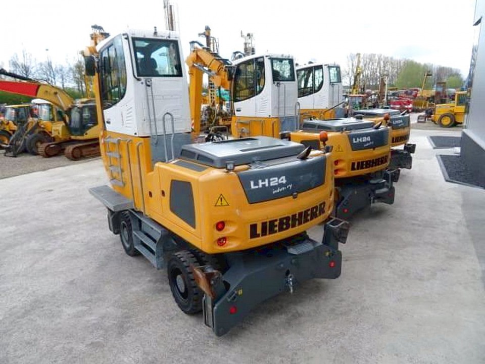  LIEBHERR LH 24  2014 года