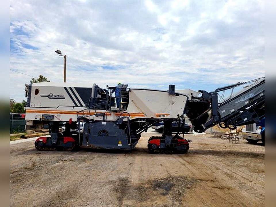  WIRTGEN W220  2012 года