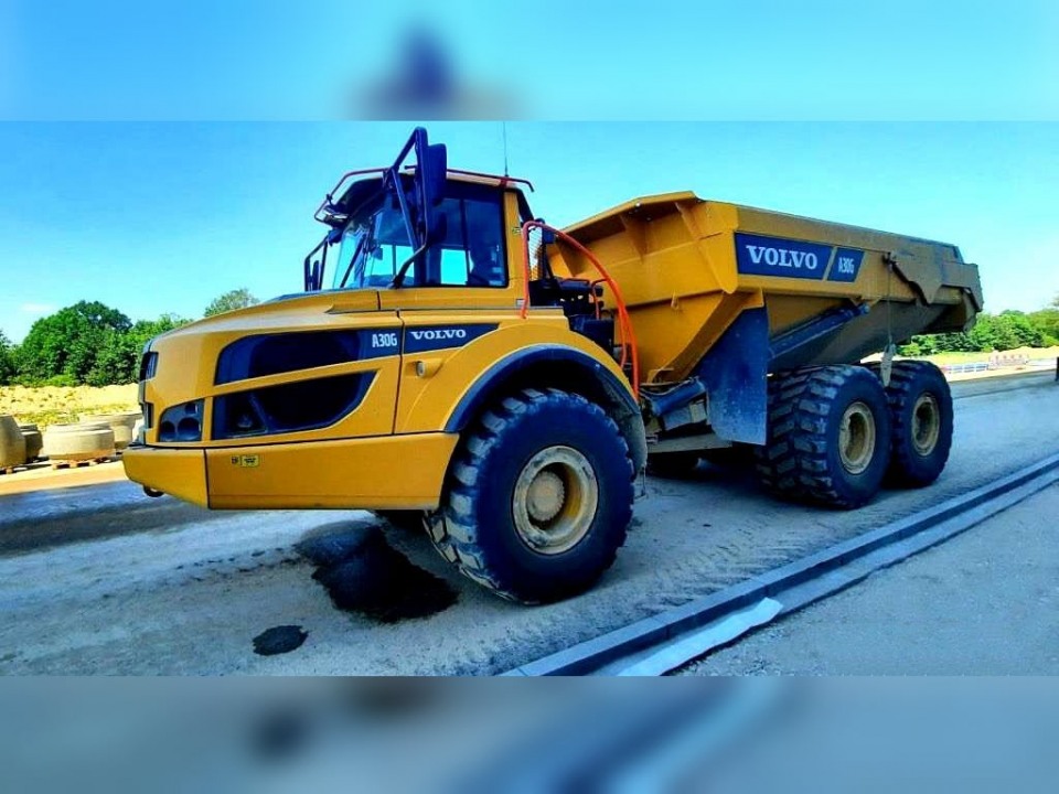  Думпер VOLVO 30  2019 года