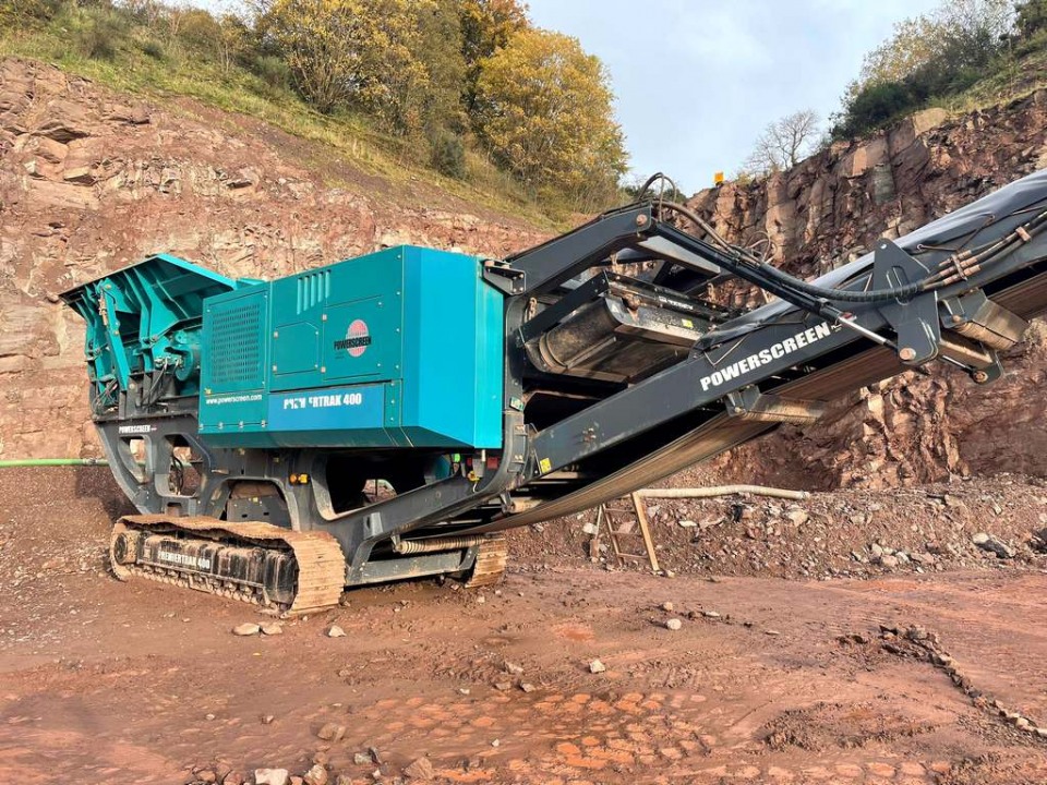  POWERSCREEN 400  2016 года