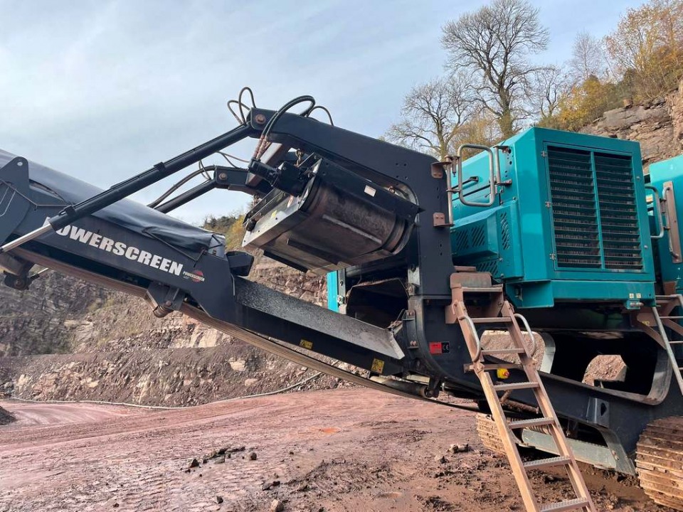  POWERSCREEN 400  2016 года