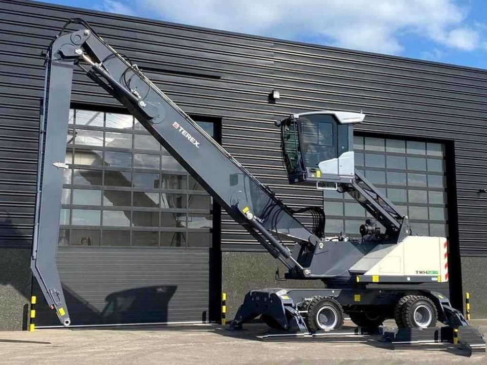 Перегружатель TEREX 236  2021 года