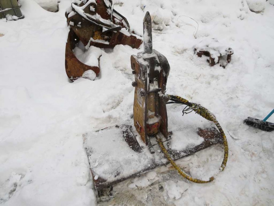  Гидромолот HAMMER 150  2006 года