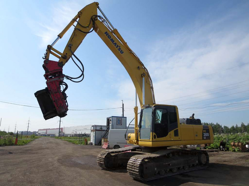  KOMATSU PC 300 LC – 8  2013 года
