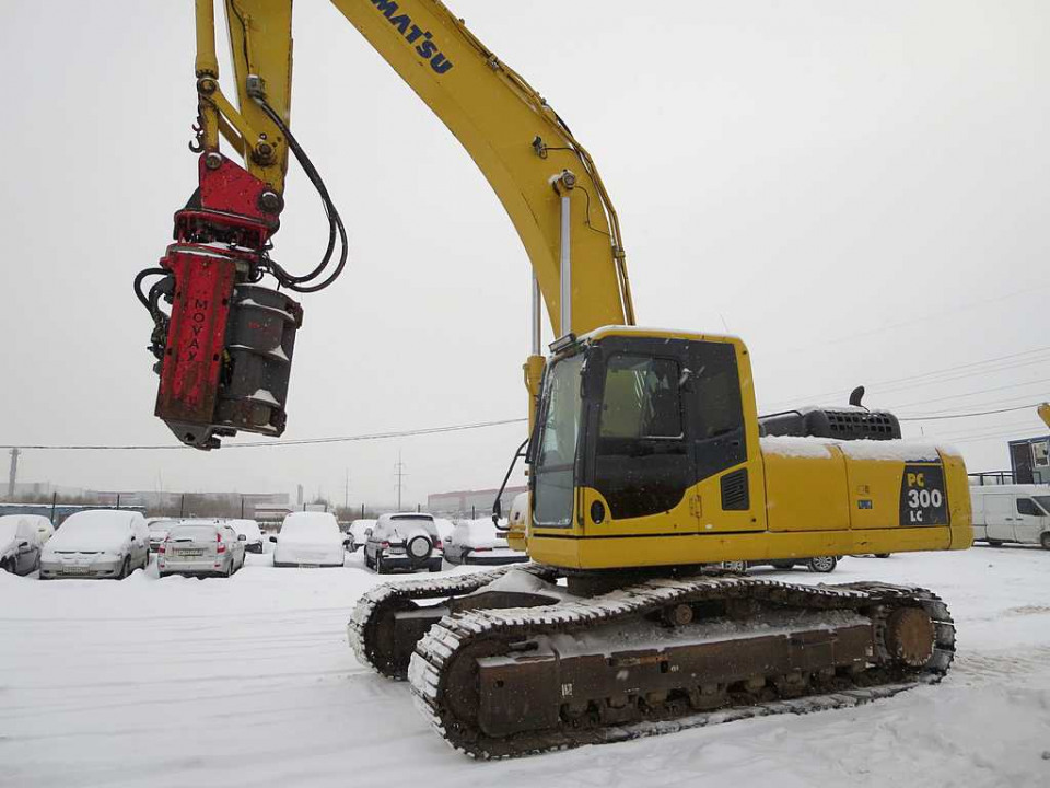  KOMATSU PC 300 LC – 8  2013 года