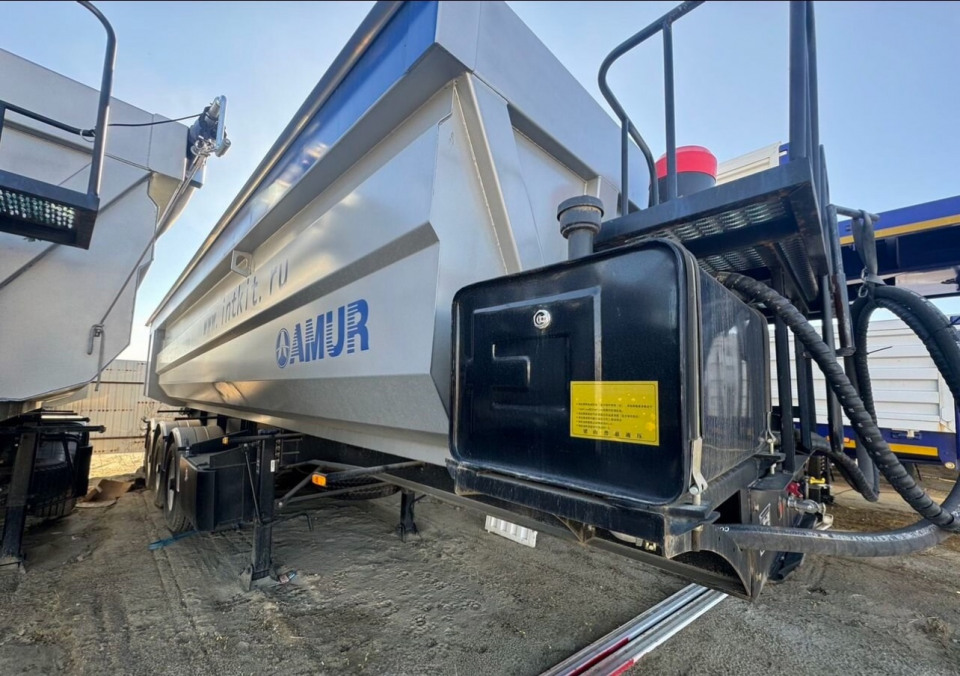  LYR9602ZX  2023 года, самосвал  0