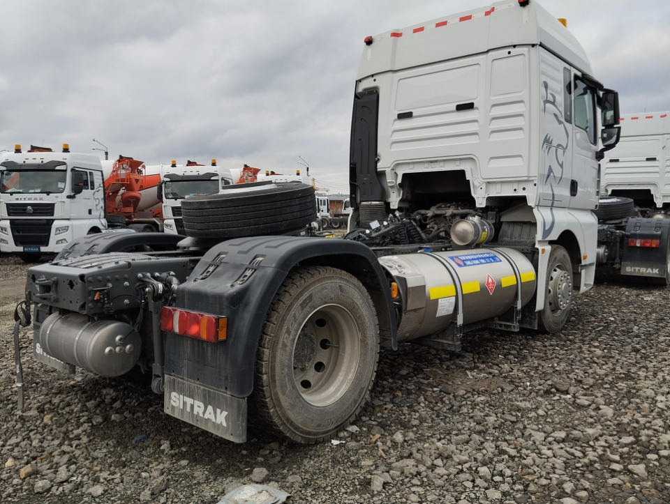 Sinotruk C7H  2024 года, 4х2, 430 л.с.