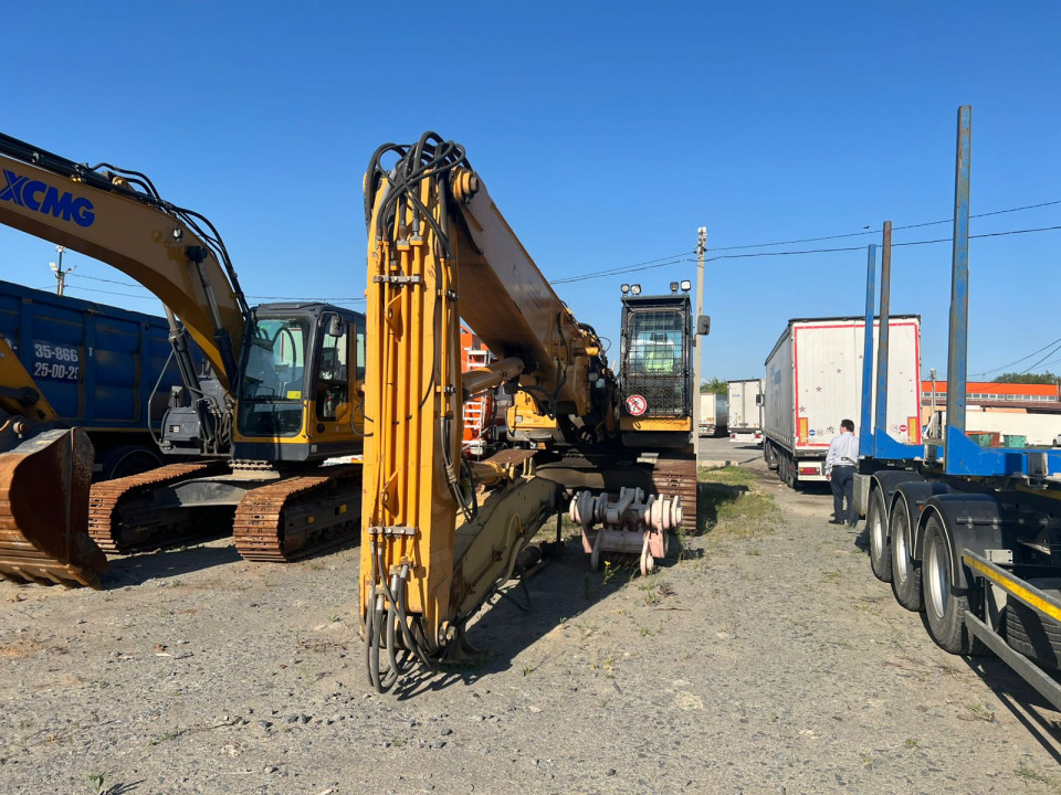  Экскаватор Hyundai ROBEX 290 LC-7A  2008 года