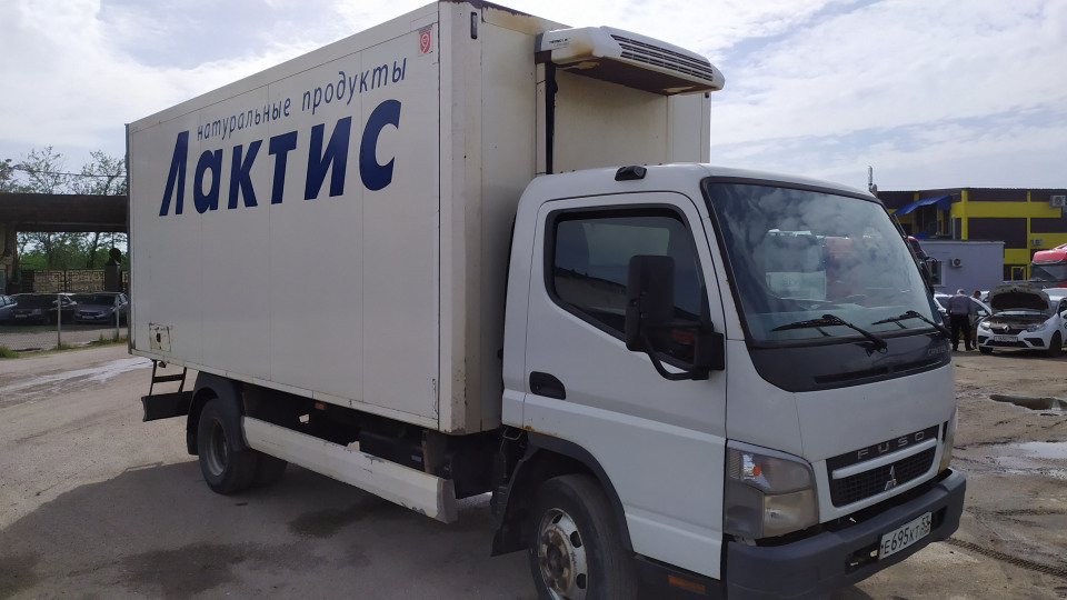 Mitsubishi Fuso Canter  2016 года, 4900 т