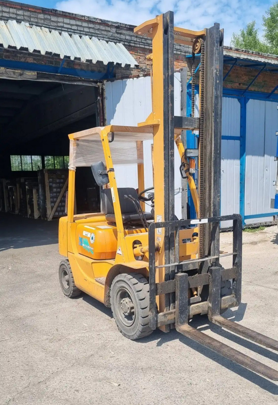  Погрузчик Mitsubishi FG25  2010 года
