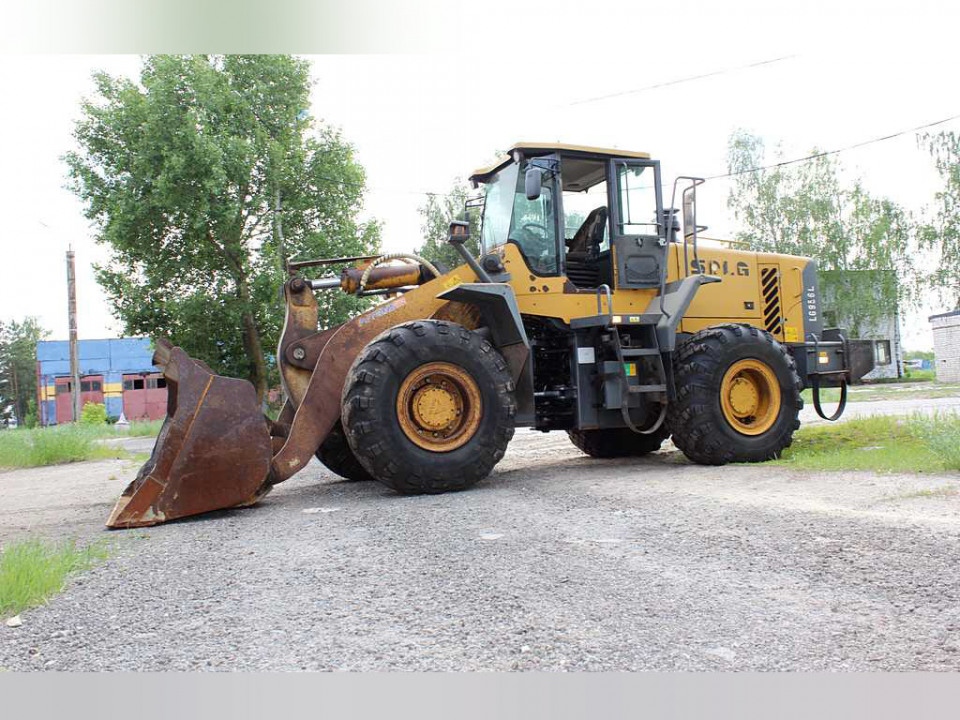  Погрузчик фронтальный  SDLG 956L  