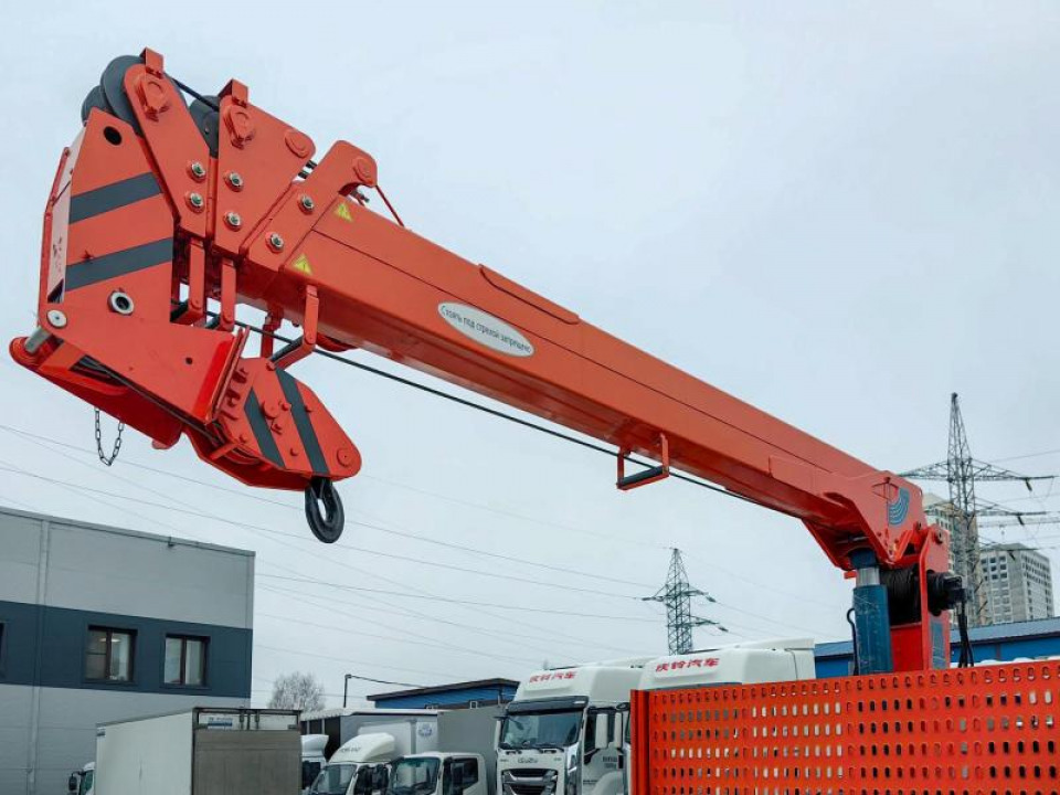 Dongfeng C120L  2024 года, 7500 т