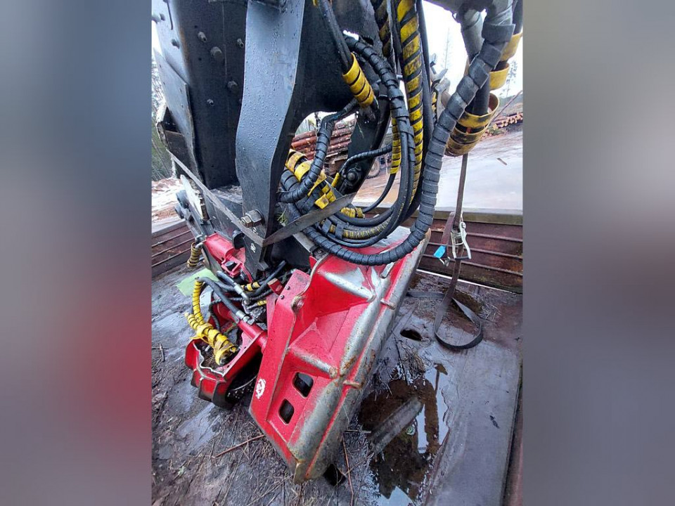  Гусеничный харвестер John Deere 260  