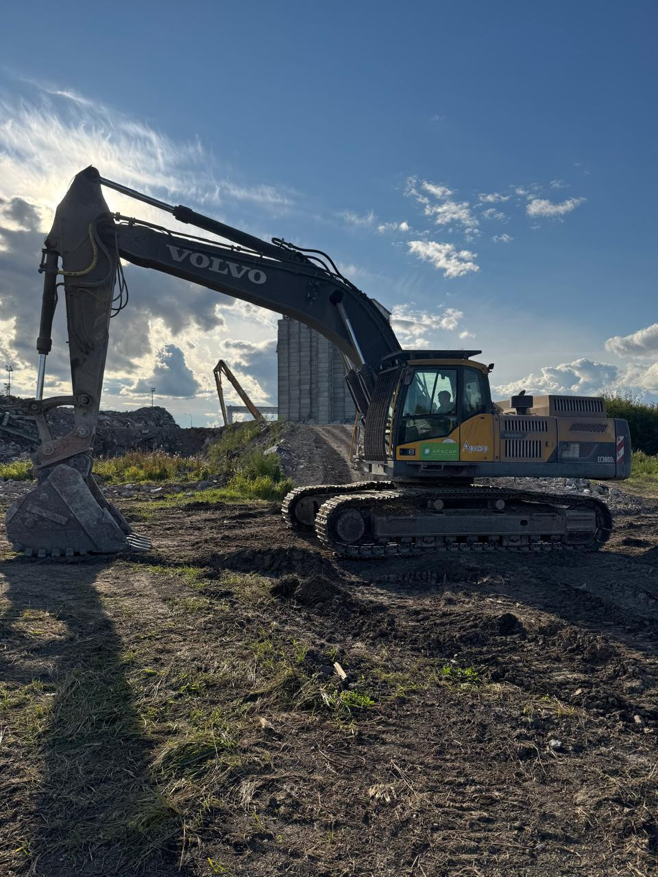  Экскаватор Volvo EC380DL  2020 года