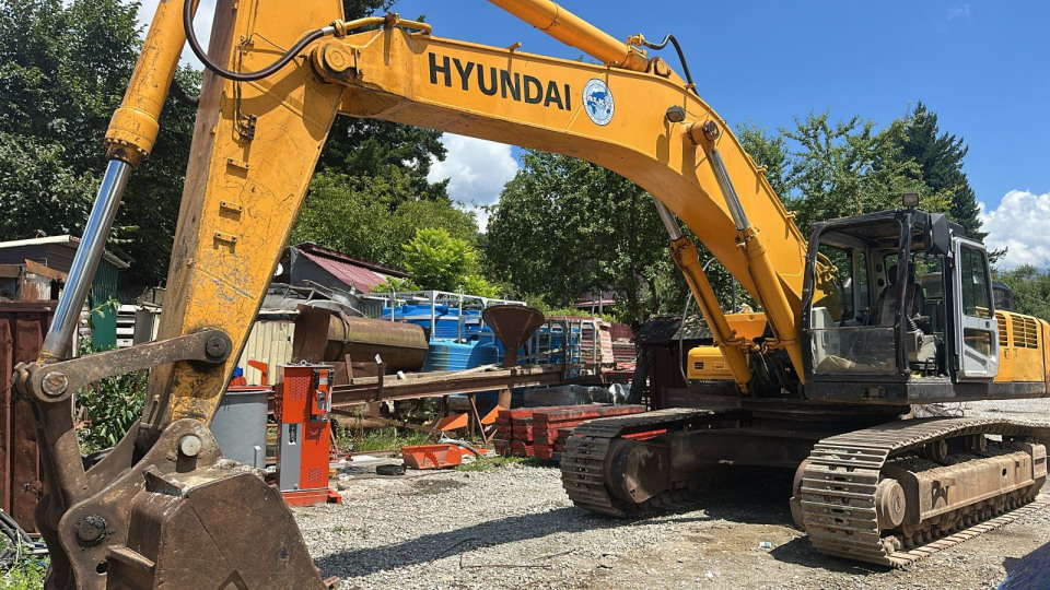 Hyundai R450LC  2011 года