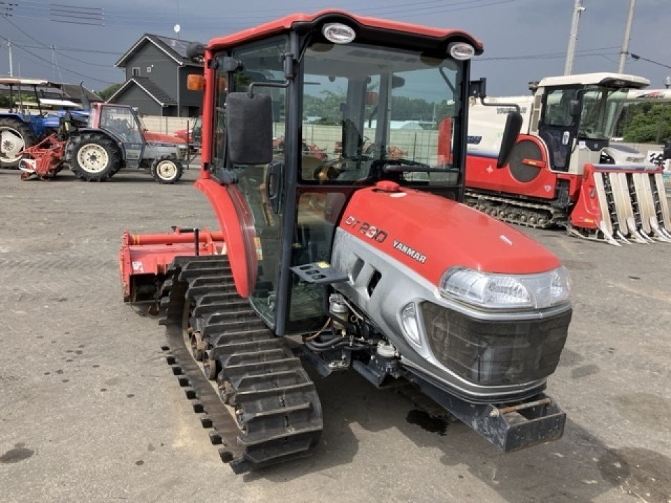  Трактор  Yanmar CT230  2014 года