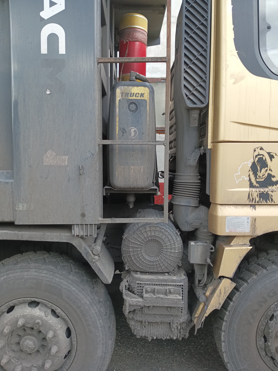SHACMAN SX33186V366  2023 года, 25000 т